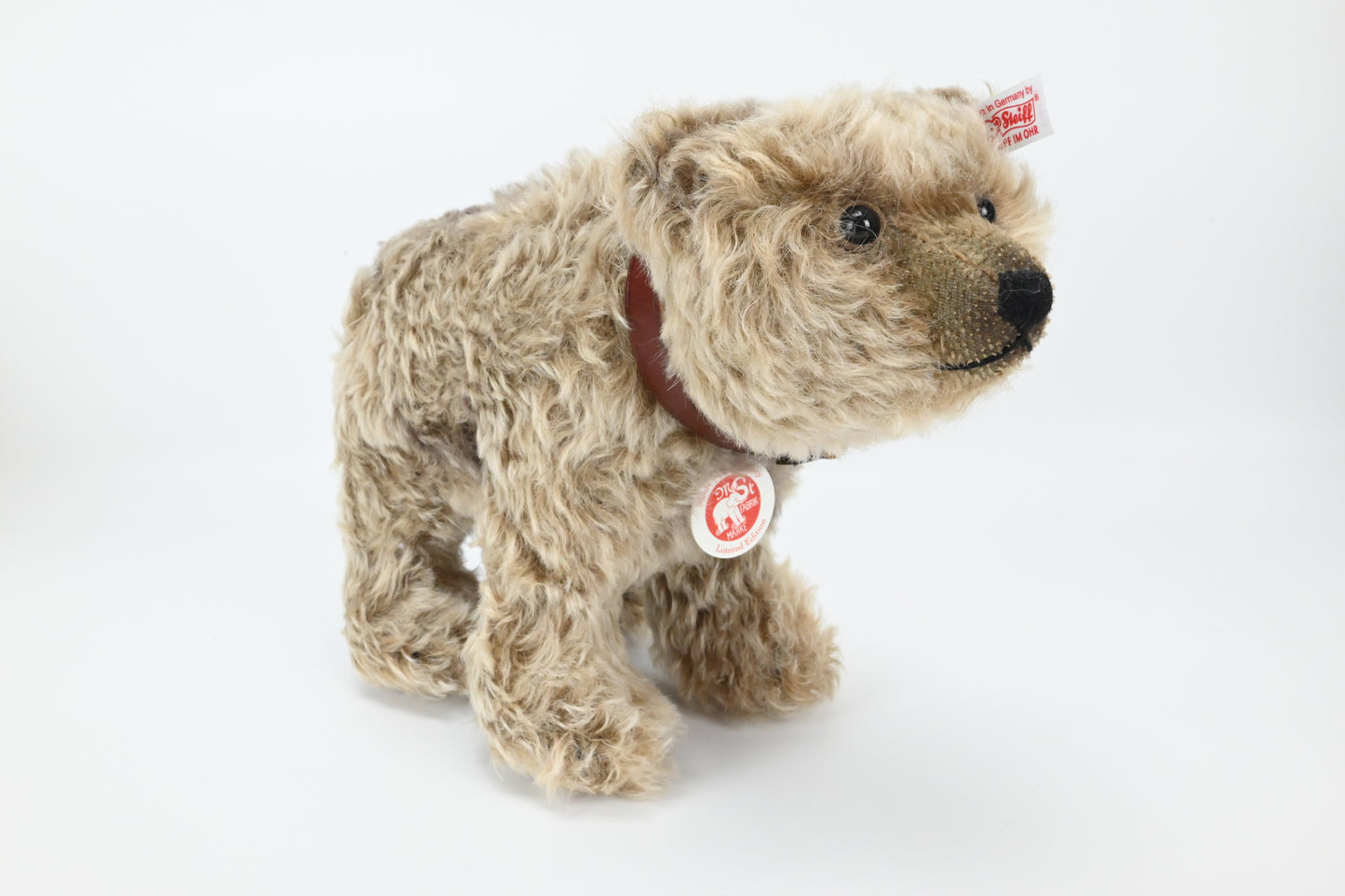 Steiff Yes/No Grizzly Bear - 663925 with Box/COA