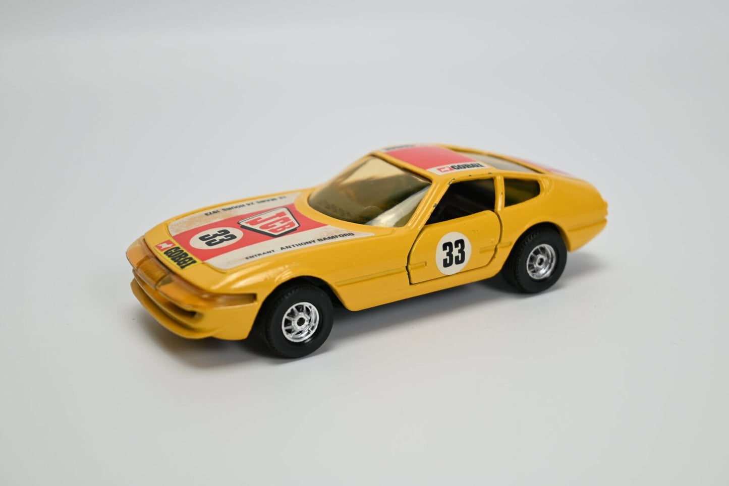 Corgi Le Mans/JCB 324 Ferrari Daytona with Box