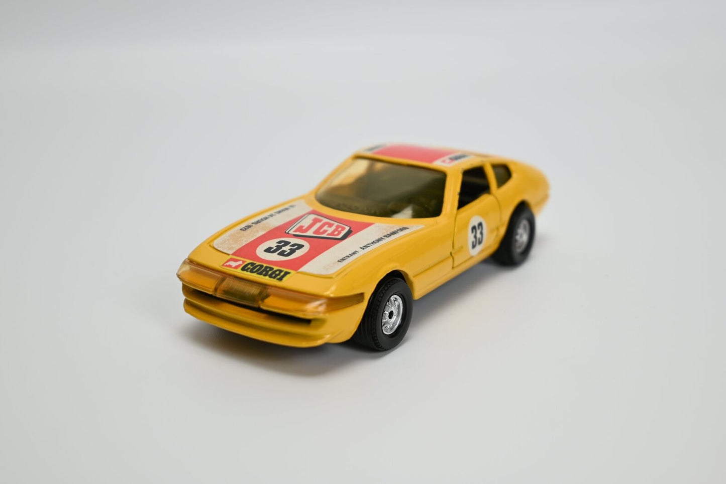 Corgi Le Mans/JCB 324 Ferrari Daytona with Box