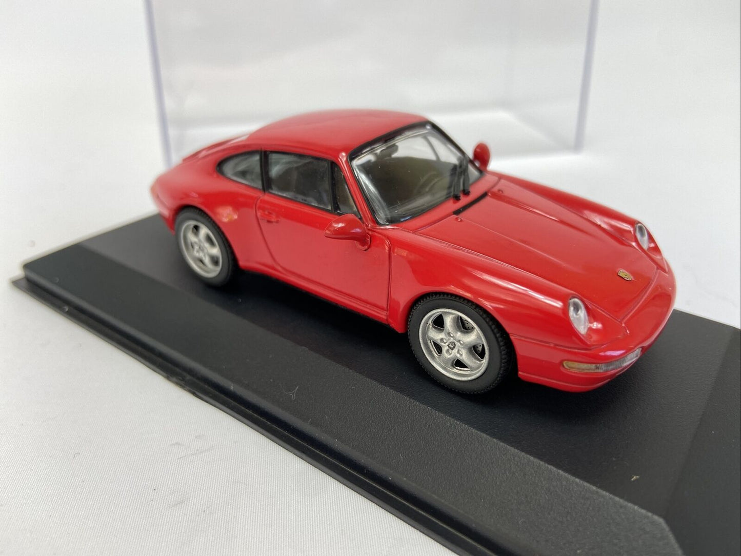 MINICHAMPS 063007 PORSCHE 911 COUPE 1993 ROT - MINT