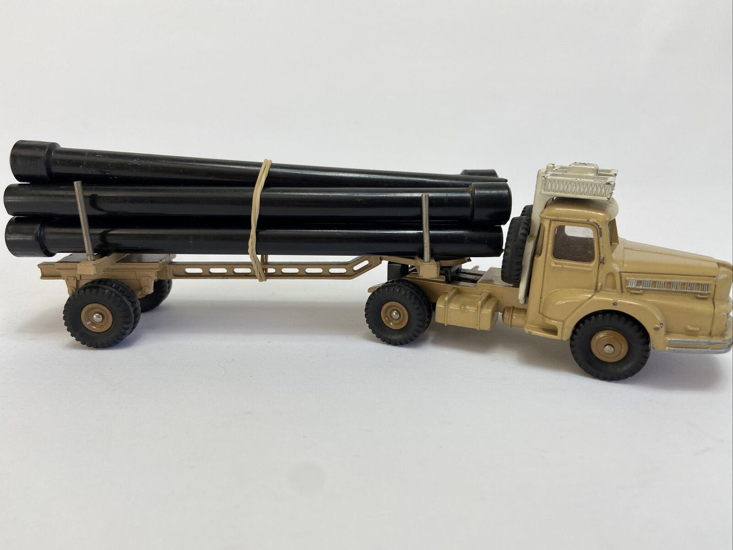 FRENCH DINKY 893 TRACTEUR UNIC SAHARIEN IN EXC CONDITION WITH BOX