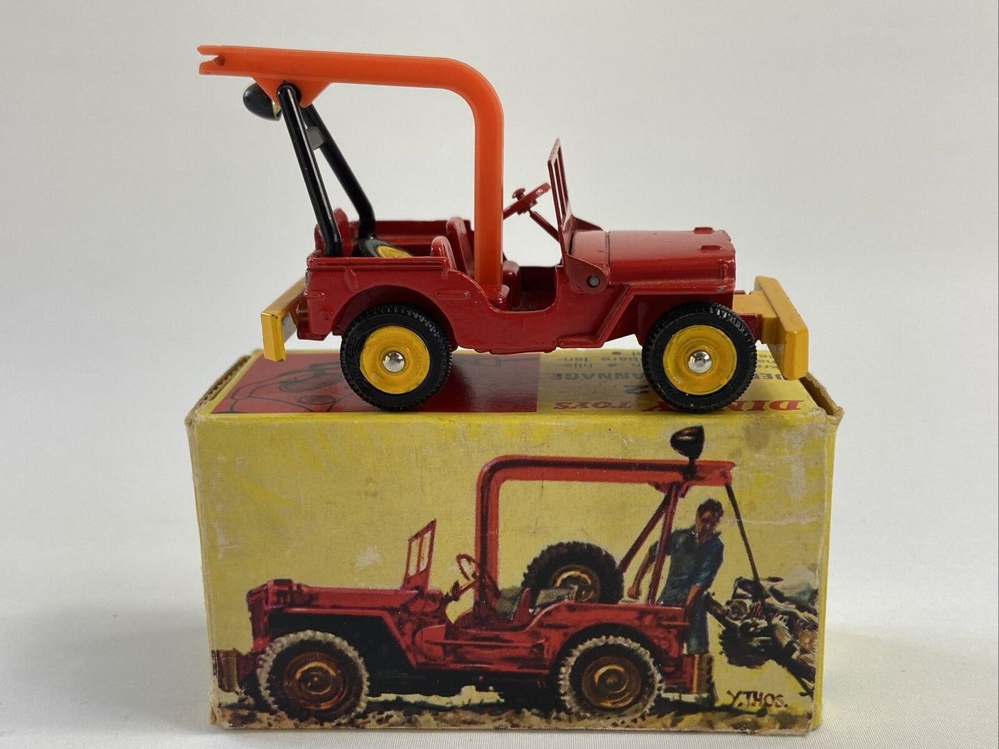 DINKY TOYS 1412 JEEP DE DEPANNAGE IN ORIGINAL BOX