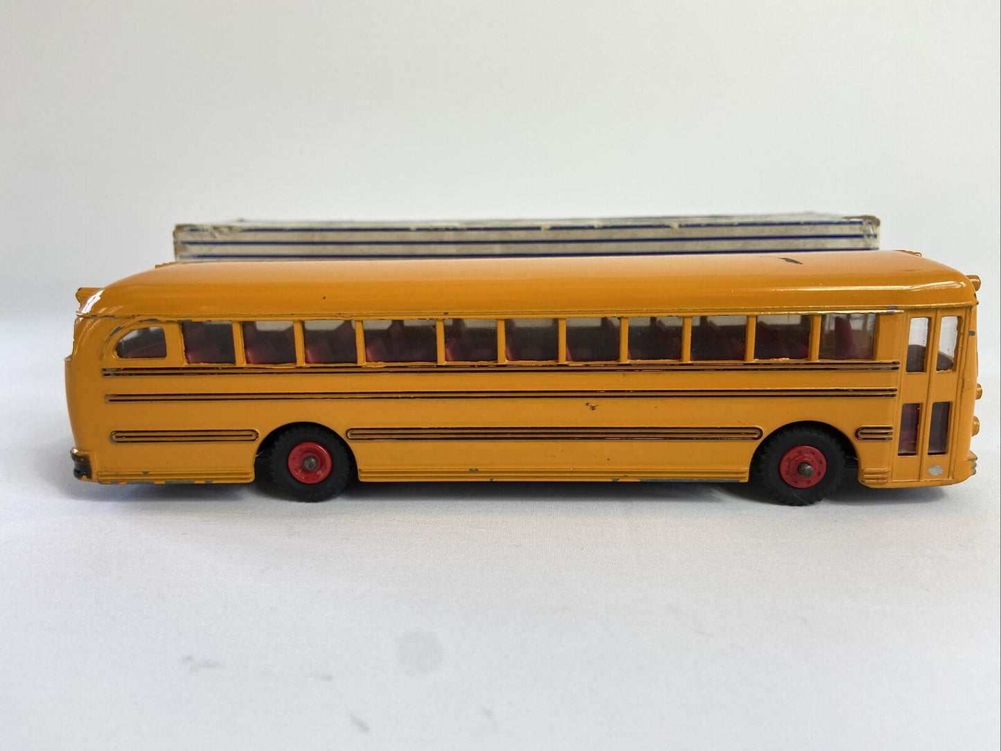 DINKY 949 WAYNE SCHOOL BUS RARE BLACK LINES IN ORIGINAL BOX