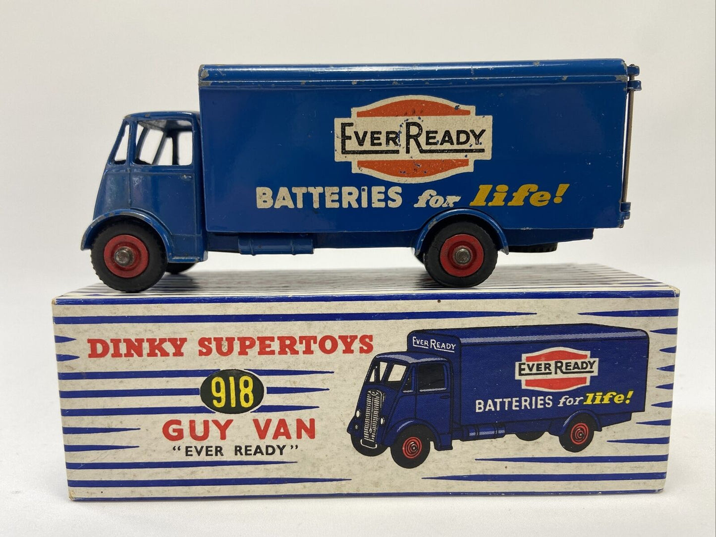 DINKY 918 GUY VAN EVER READY IN ORIGINAL BOX