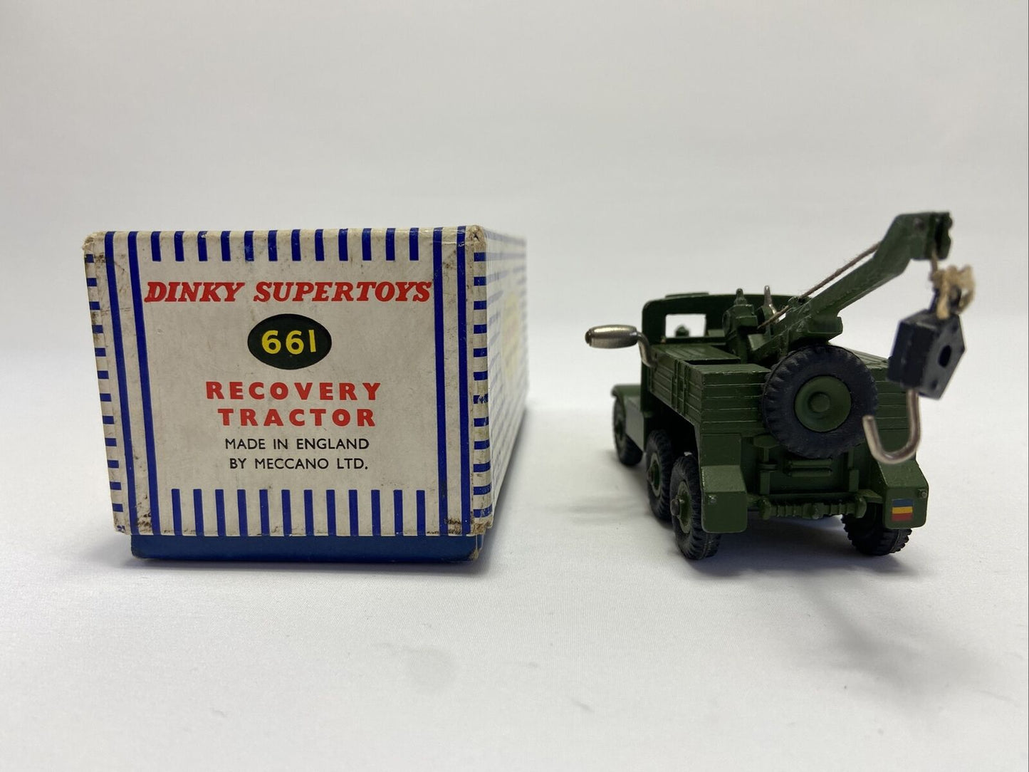 DINKY 661 RECOVERY TRACTOR WITH BOX IN EXCELLENT CONDITION