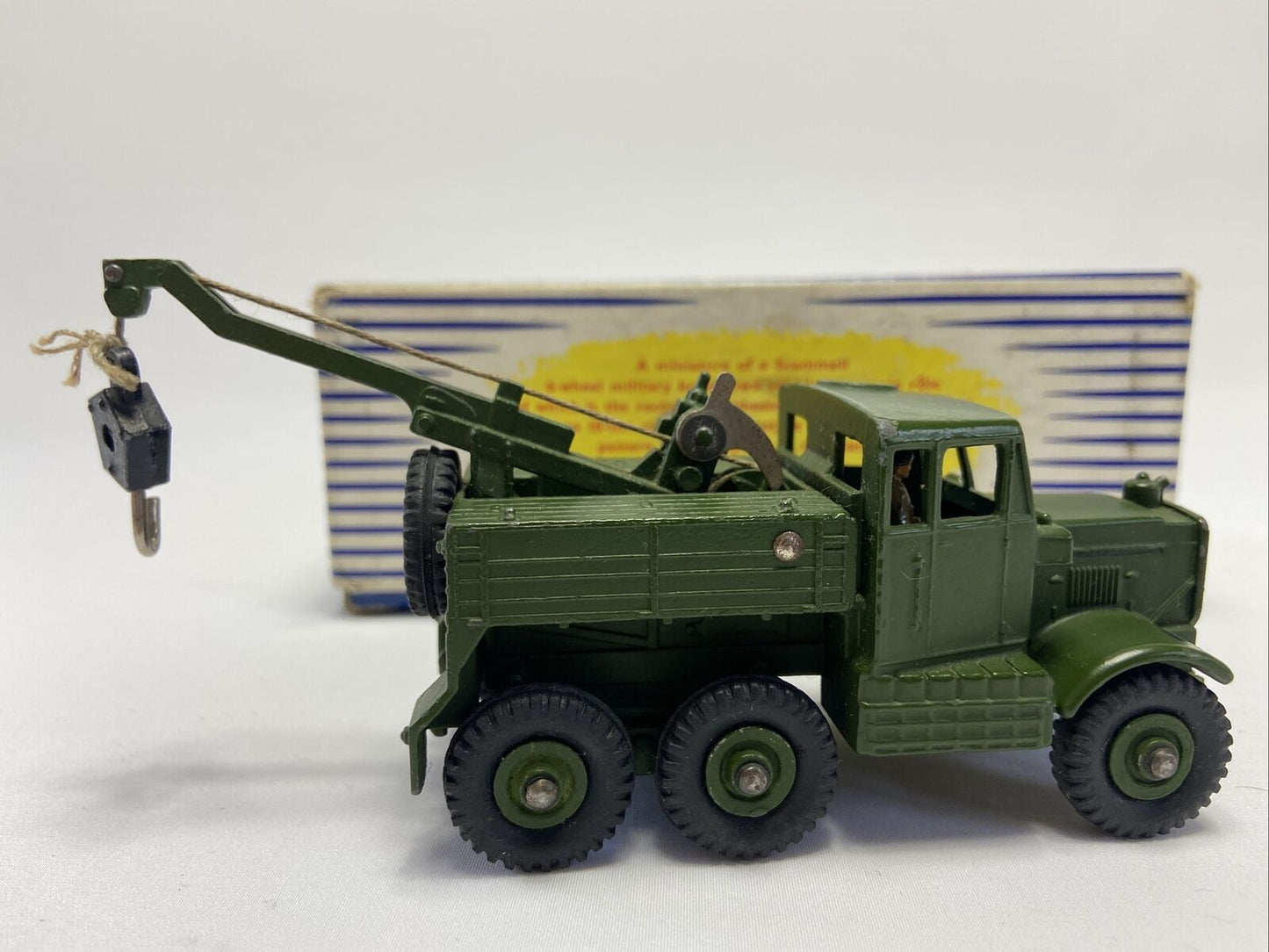 DINKY 661 RECOVERY TRACTOR WITH BOX IN EXCELLENT CONDITION