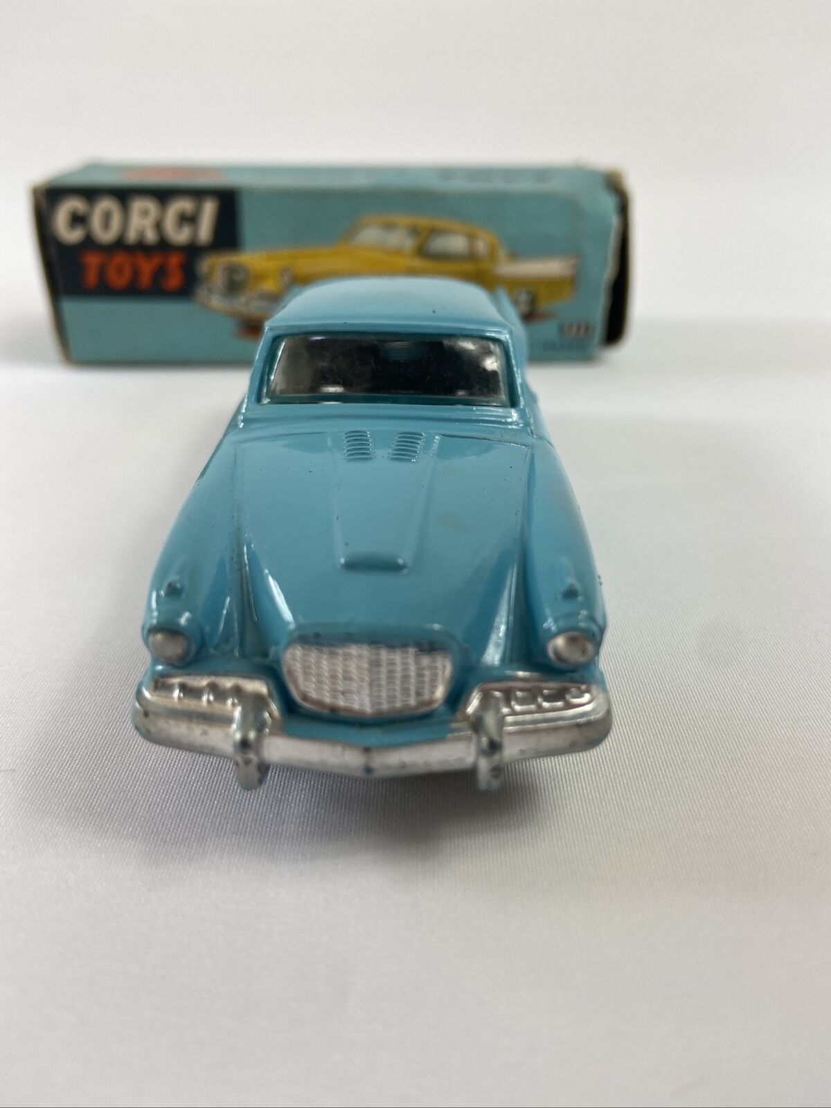 CORGI 211 BLUE STUDEBAKER GOLDEN HAWK IN ORIGINAL BOX