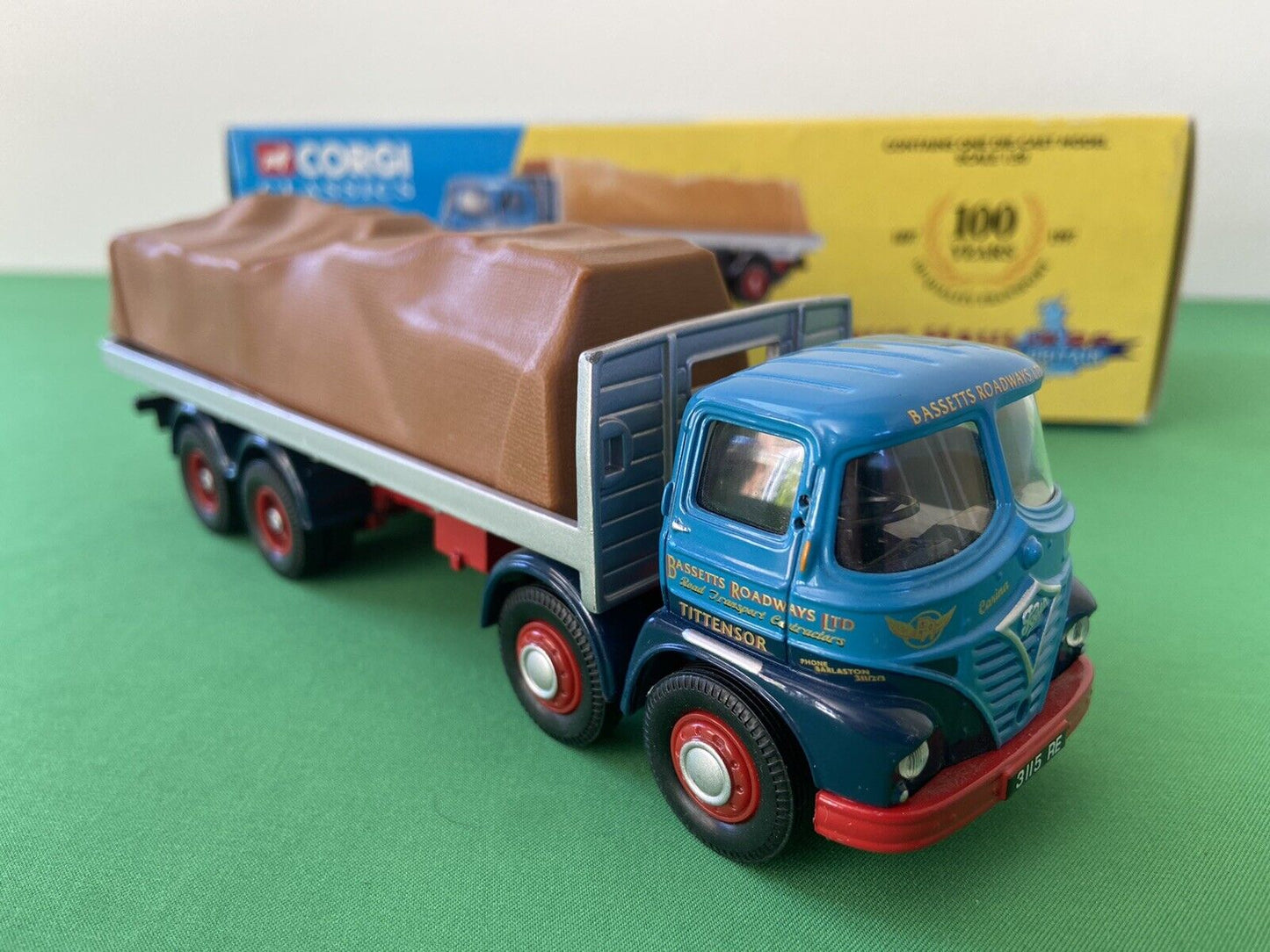 Corgi 13901 Foden S21 Mickey Mouse Bassett Roadway Excellent Condition With Box