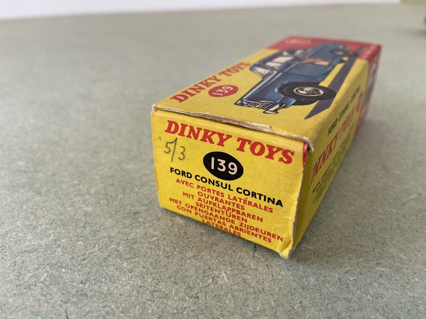 Dinky 139 Ford Consul Cortina With Box