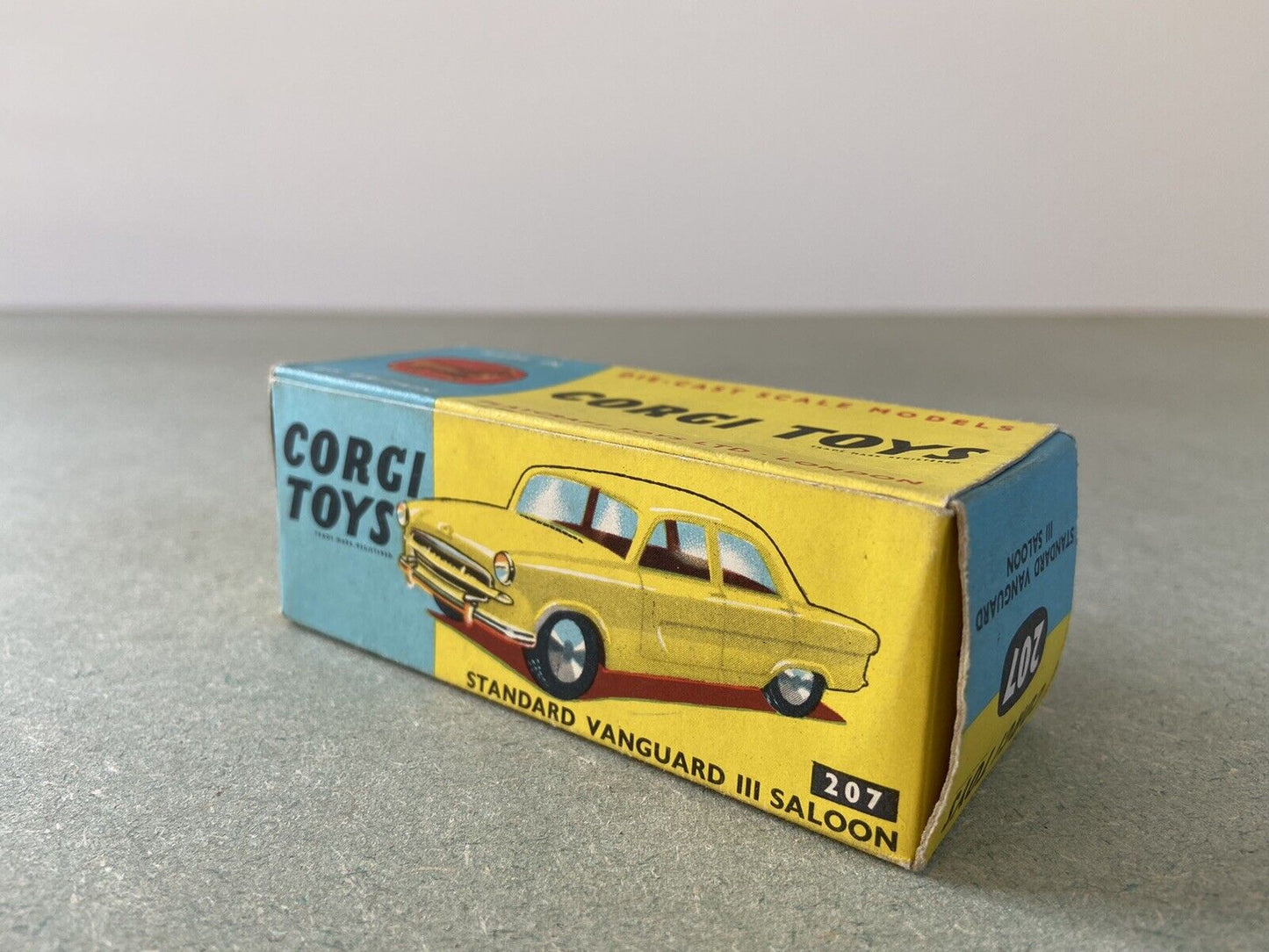 Corgi 207 Standard Vanguard III Saloon With Box