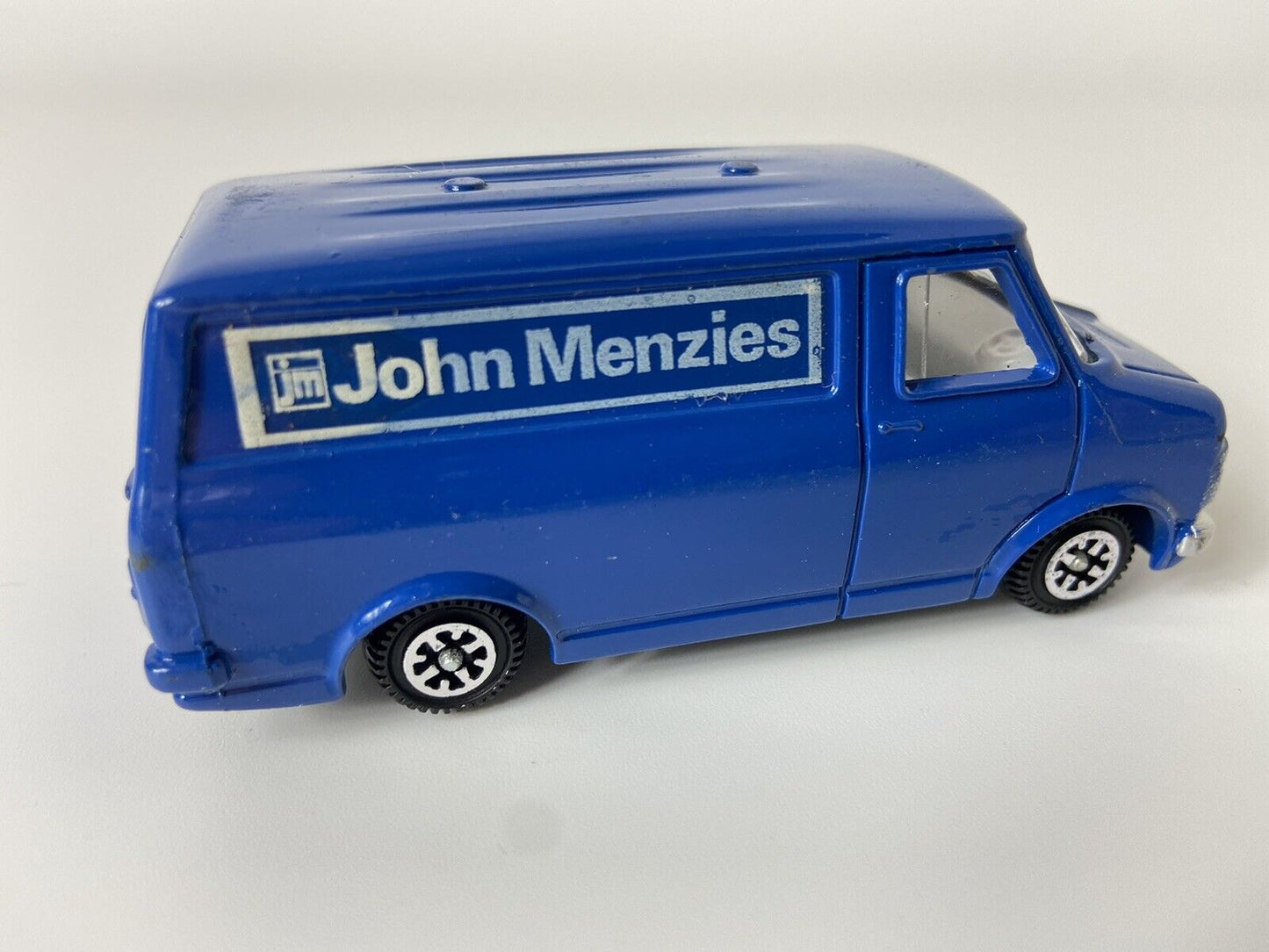 DINKY TOYS 410 BEDFORD VAN JOHN MENZIES WITH BUBBLE PACK