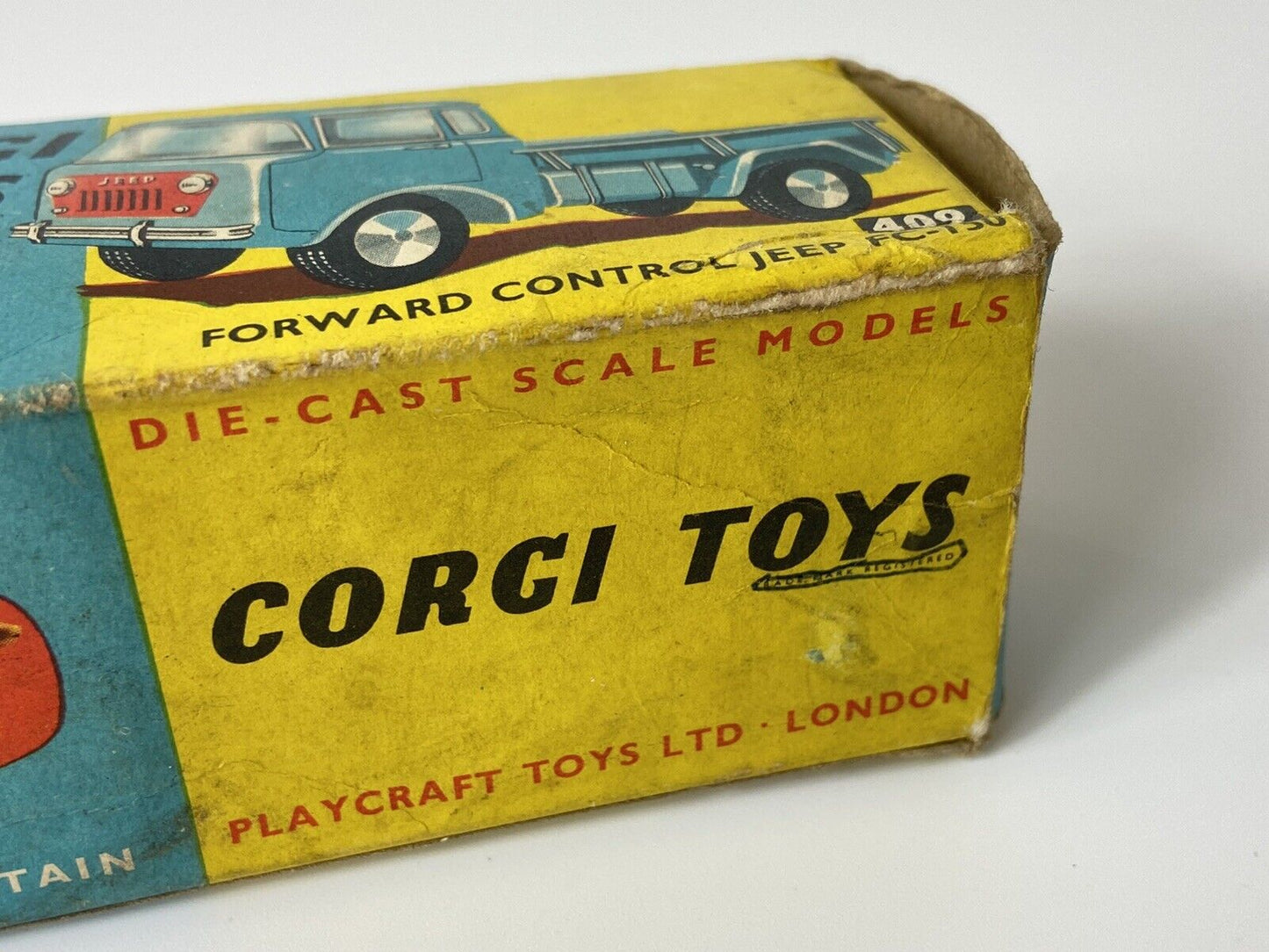 CORGI 409 FORWARD JEEP FC150 WITH BOX