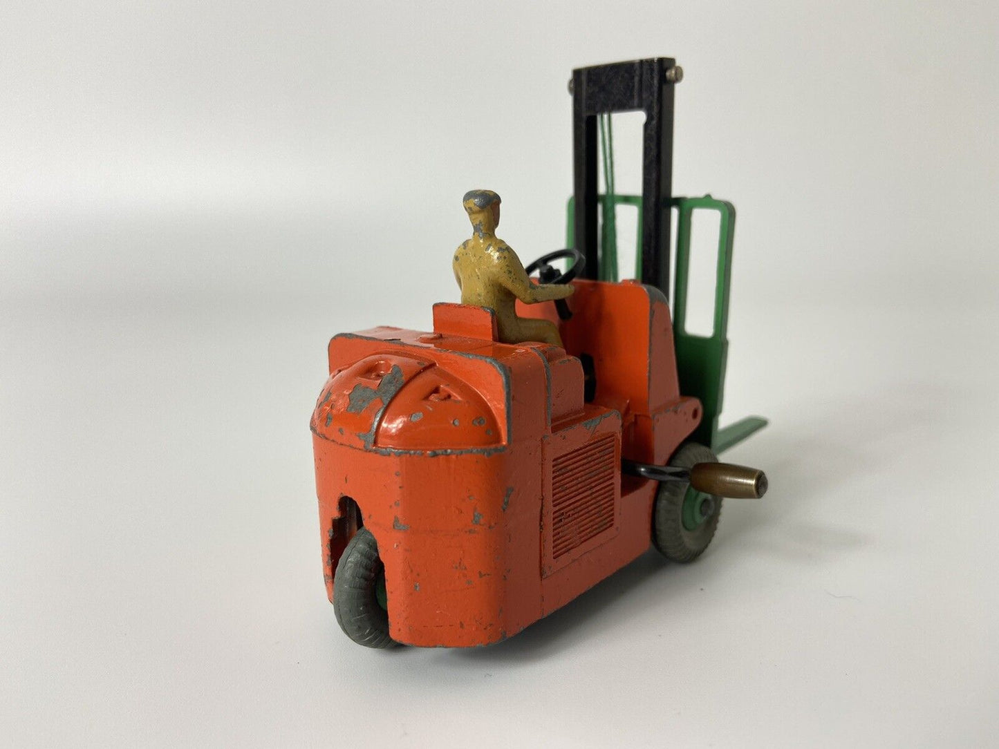 DINKY 401 COVENTRY CLIMAX FORK LIFT TRUCK