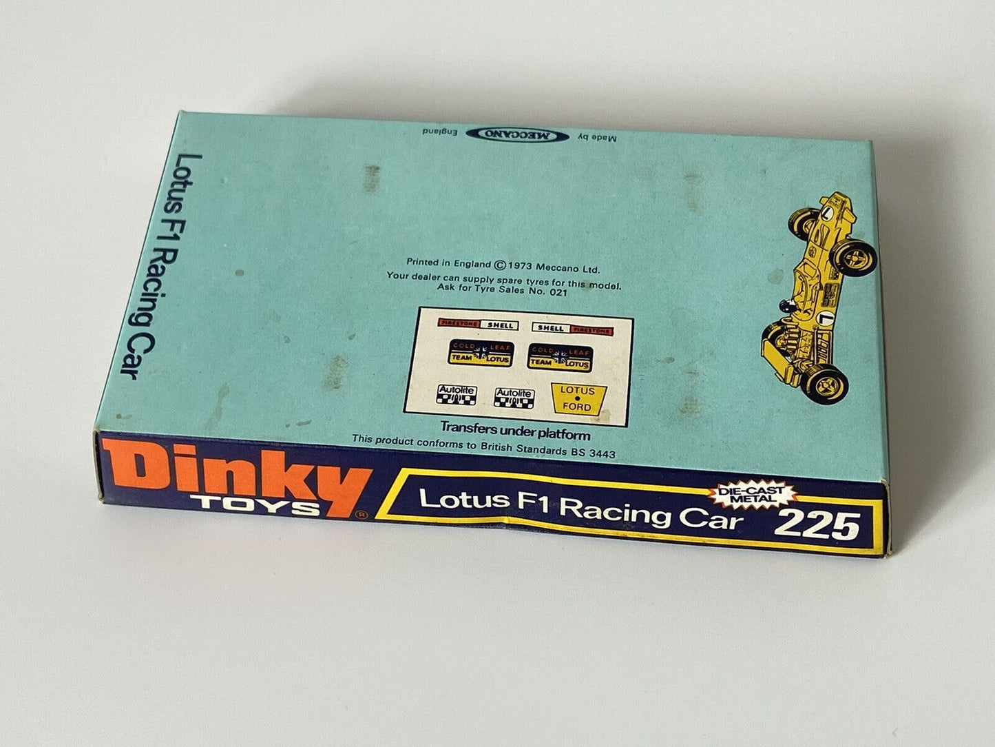DINKY TOYS 225 LOTUS F1 RACING CAR IN BUBBLE BOX