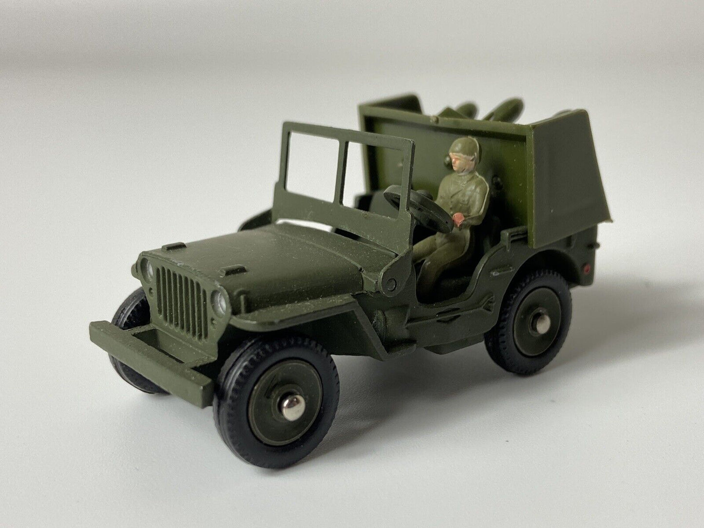 DINKY 828 JEEP ROCKET CARRIER SS10 IN ORIGINAL BOX