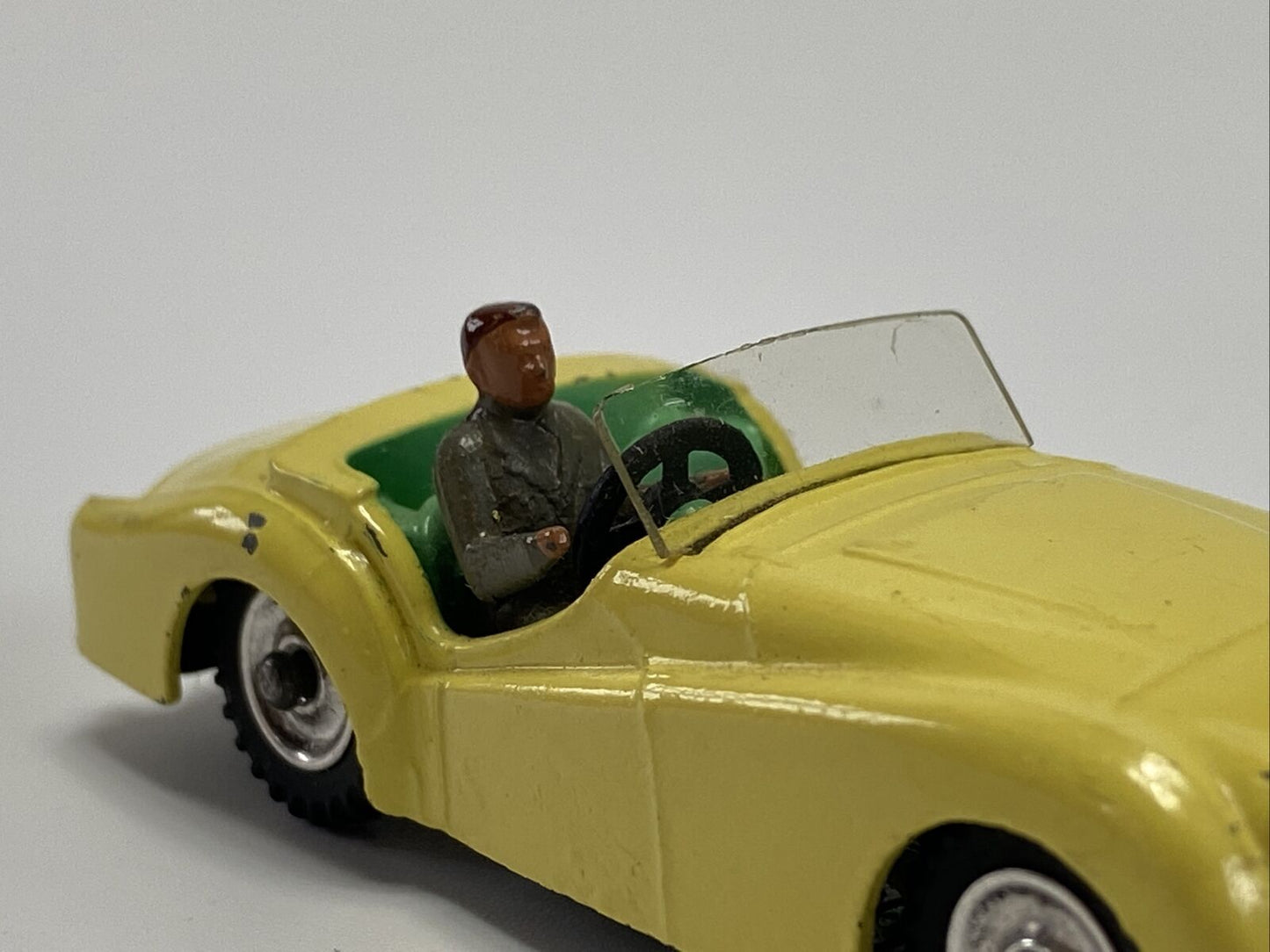 Dinky Toys 105 Triumph TR2 Sports Car Lemon Body With Box - RARE