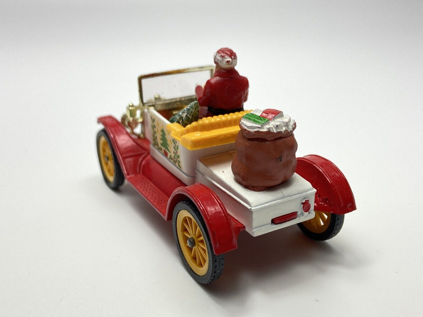DINKY 485 SANTA CLAUS (MODEL T FORD) with ORIGINAL BOX