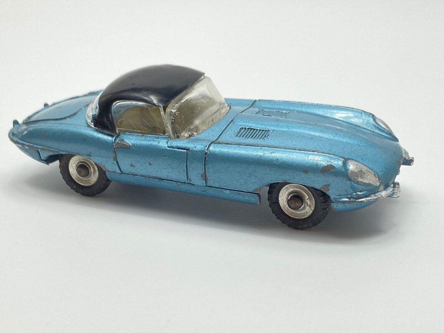 DINKY 120 JAGUAR TYPE E BLUE BODY - EXPORT ISSUE/RARE