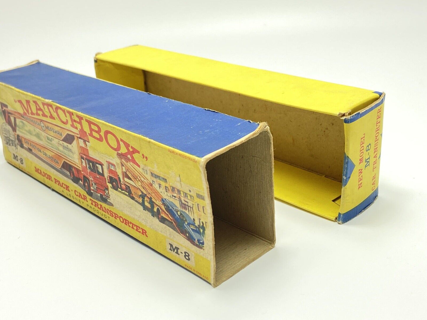 MATCHBOX MAJOR PACK M8 CAR TRANSPORTER WITH ORIGINAL IN BOX