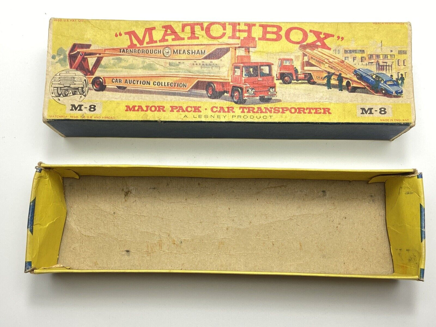 MATCHBOX MAJOR PACK M8 CAR TRANSPORTER WITH ORIGINAL IN BOX