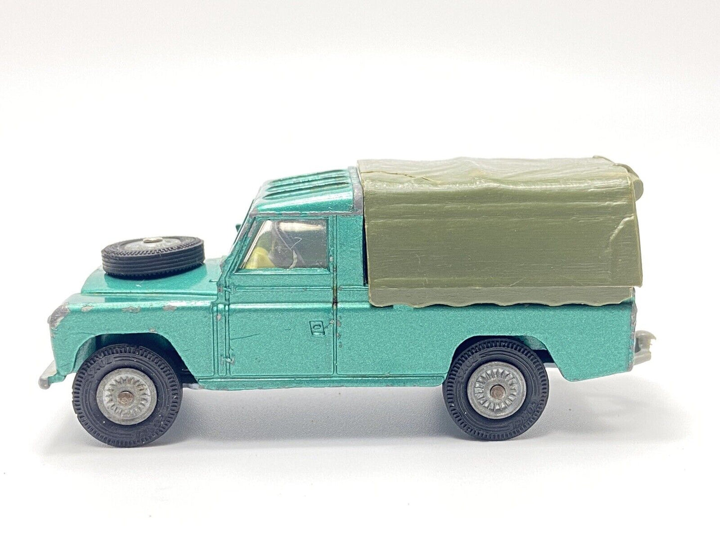 CORGI 438 LAND ROVER 109 WB BOXED METALLIC GREEN BODY WITH OLIVE GREEN CANOPY