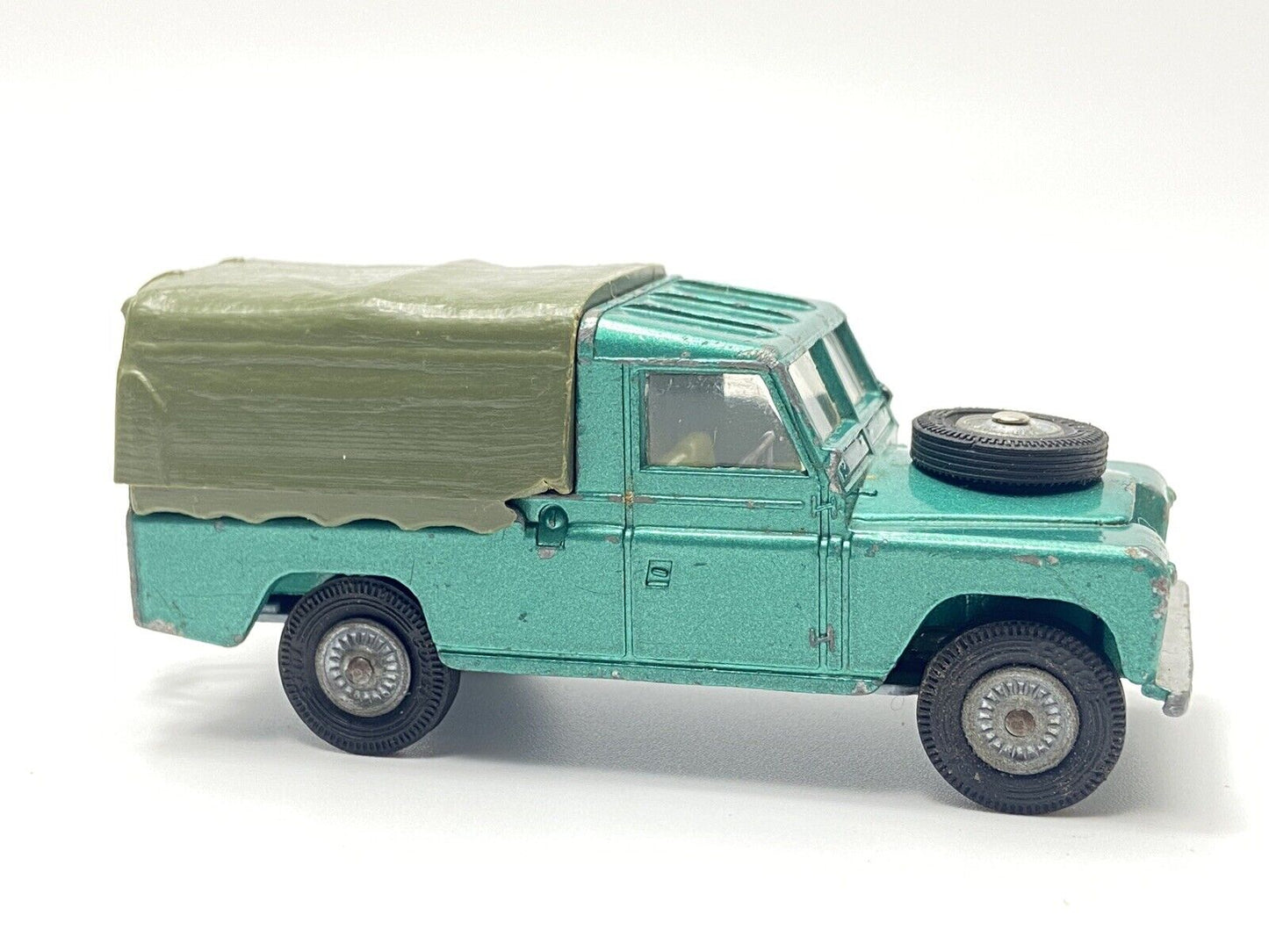 CORGI 438 LAND ROVER 109 WB BOXED METALLIC GREEN BODY WITH OLIVE GREEN CANOPY
