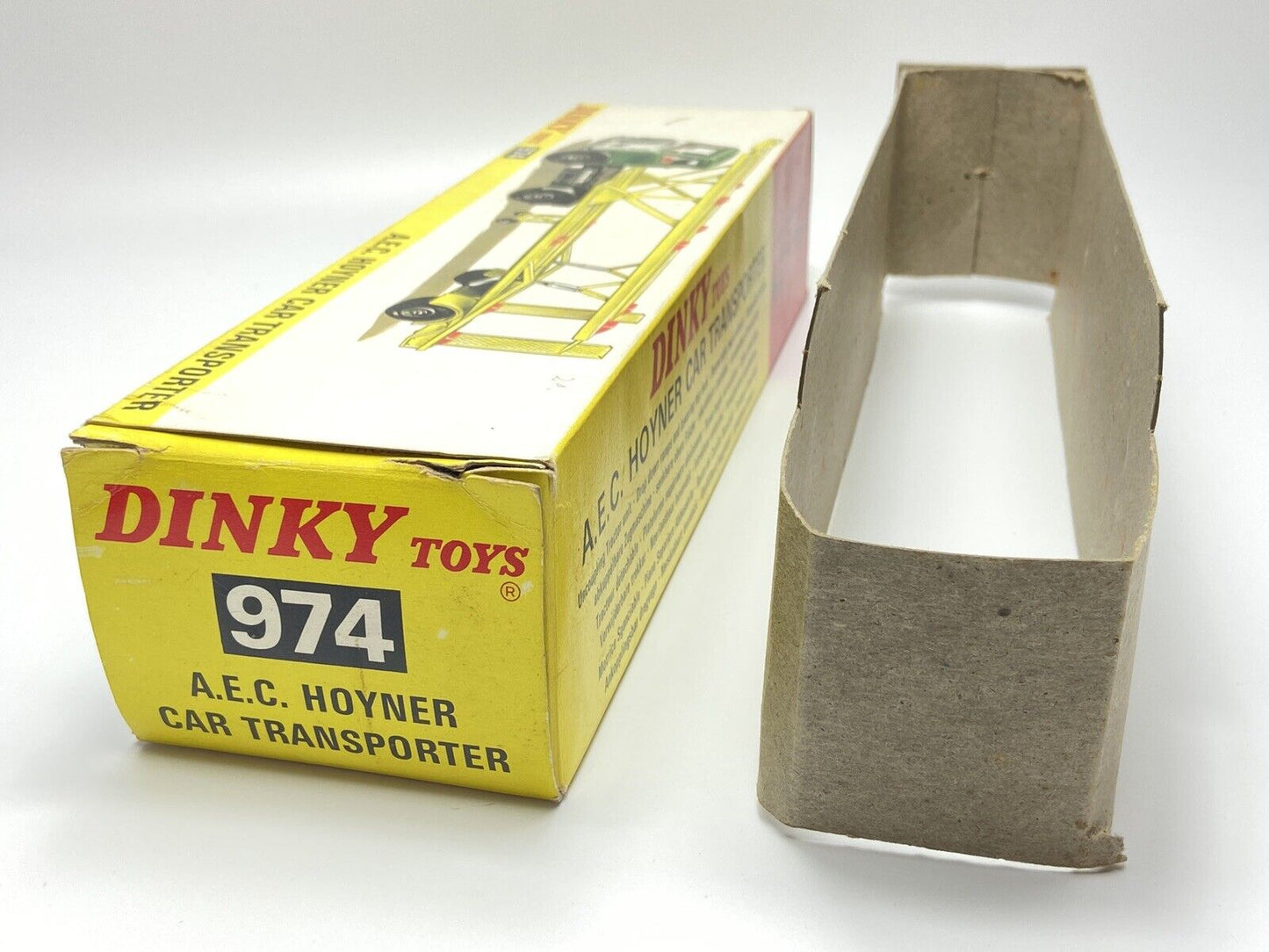 DINKY 974 AEC HOYNOR CAR TRANSPORTER WITH BOX/INNER CARDBOARD SECTION