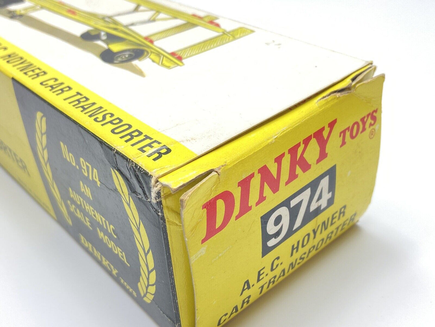 DINKY 974 AEC HOYNOR CAR TRANSPORTER WITH BOX/INNER CARDBOARD SECTION