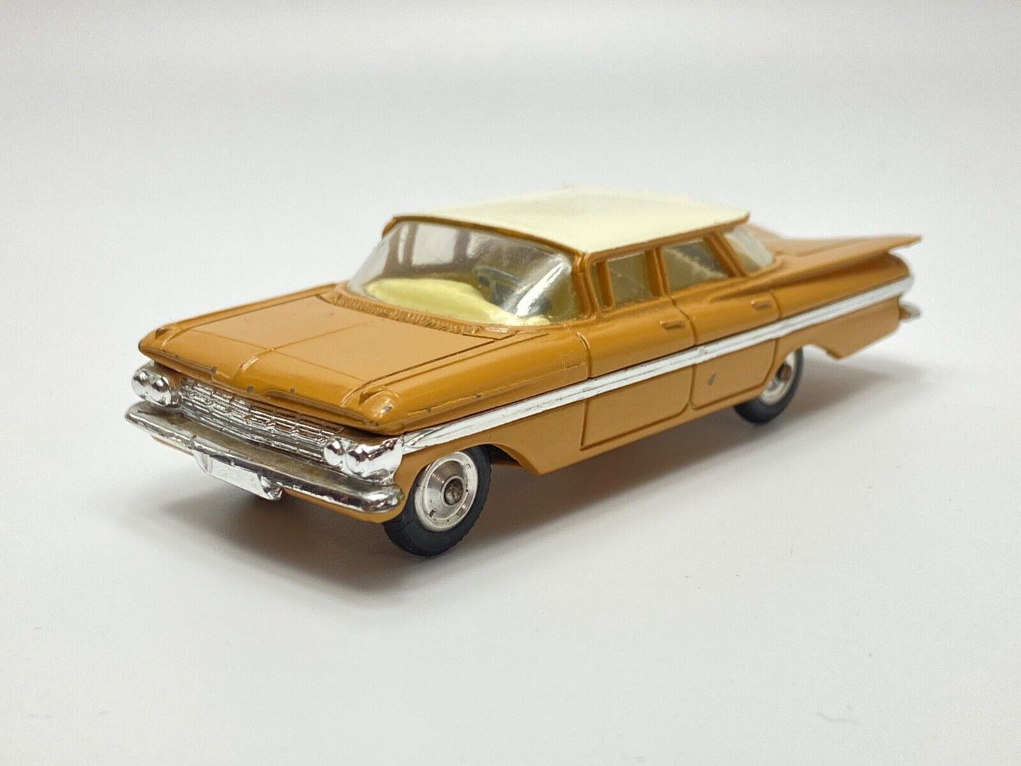 CORGI 248 CHEVROLET IMPALA - TAN BODY, LIGHT CREAM ROOF WITH ORIGINAL BOX
