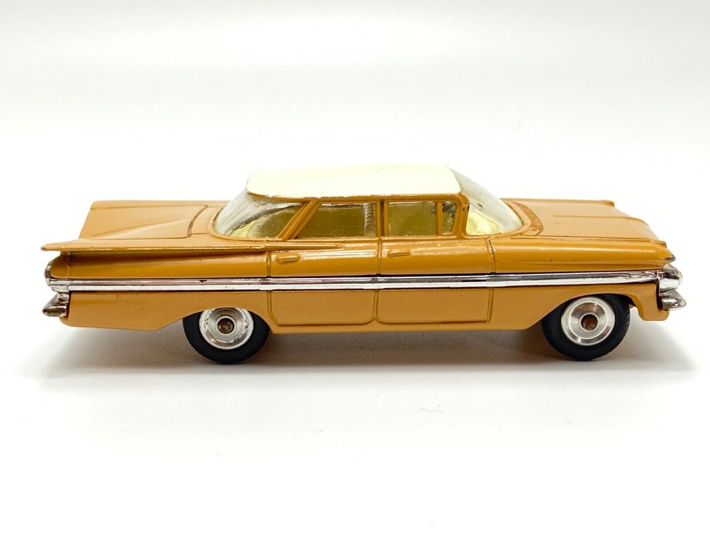 CORGI 248 CHEVROLET IMPALA - TAN BODY, LIGHT CREAM ROOF WITH ORIGINAL BOX