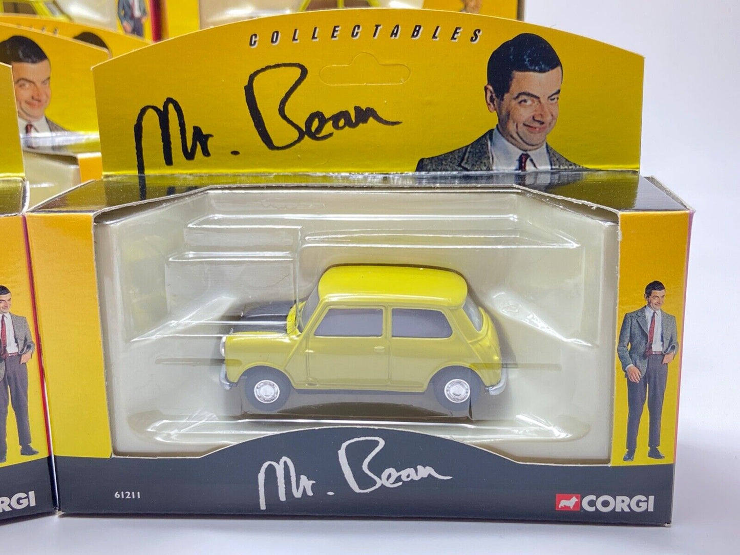CORGI 61211 MR BEAN COLLECTABLES SERIES RETAILERS COUNTER TRADE PACK OF 12