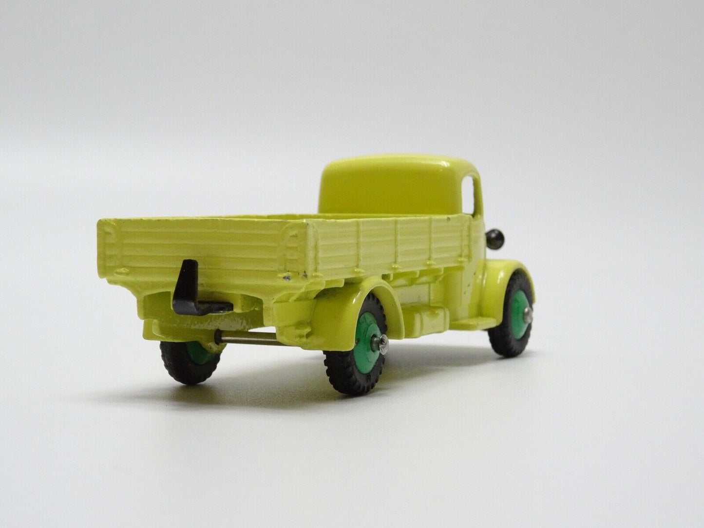 DINKY 412 AUSTIN WAGON IN EXC/NR MINT WITH GOOD BOX - RARE COLOUR