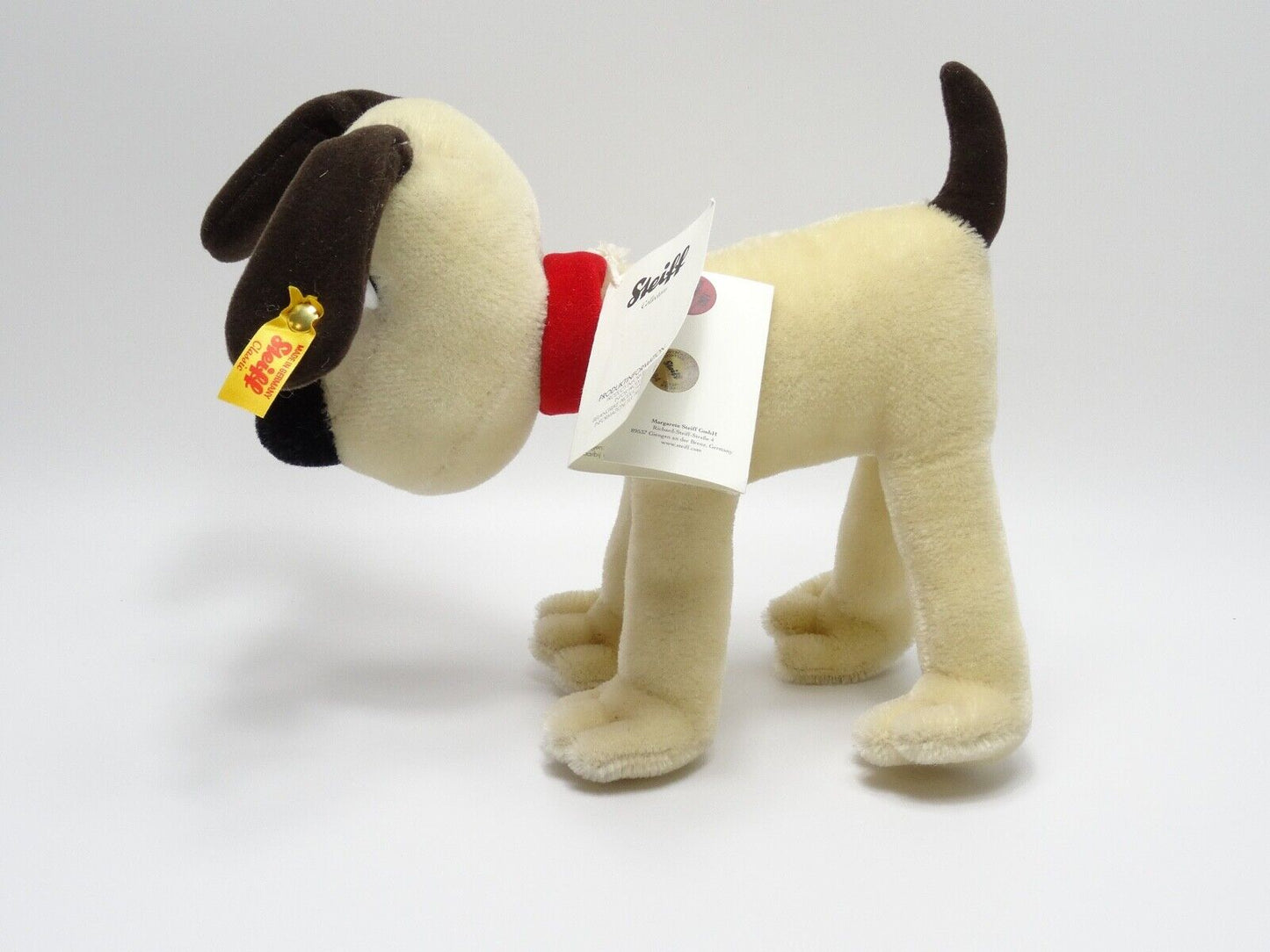 STEIFF GROMIT 23CM 663789 WHITE MOHAIR WITH TAG