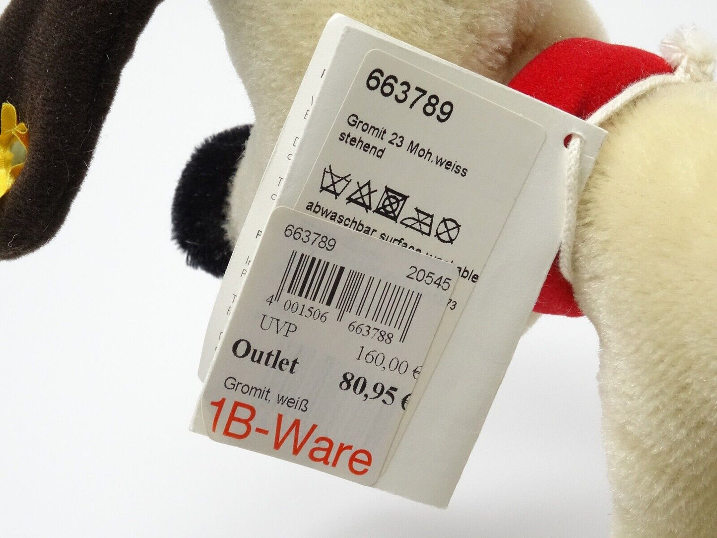 STEIFF GROMIT 23CM 663789 WHITE MOHAIR WITH TAG