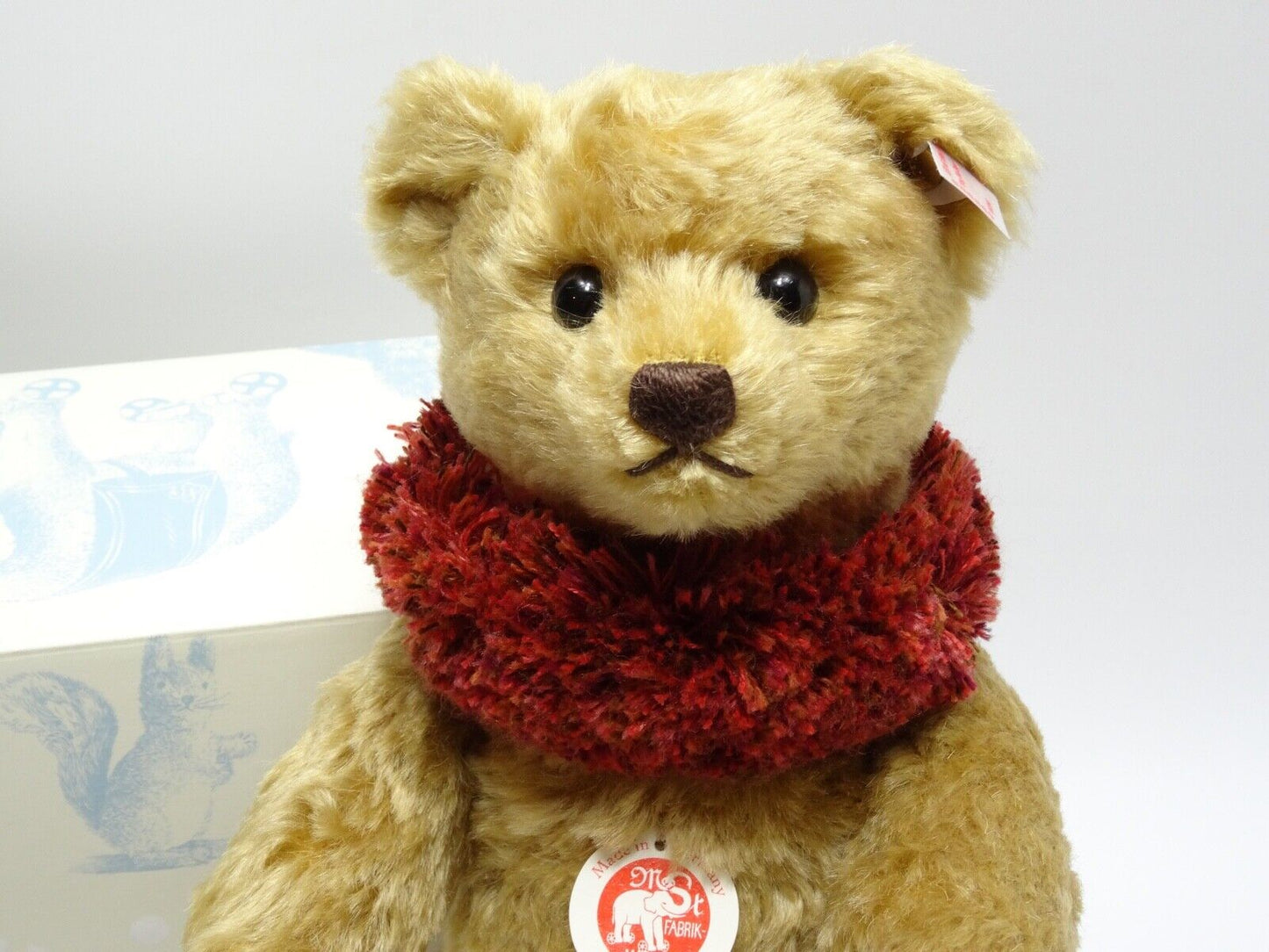 STEIFF YES / NO TEDDY BEAR, WHITE TAG LIMITED EDITION 656569