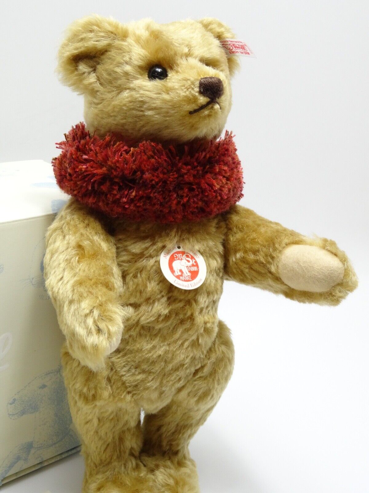 STEIFF YES / NO TEDDY BEAR, WHITE TAG LIMITED EDITION 656569
