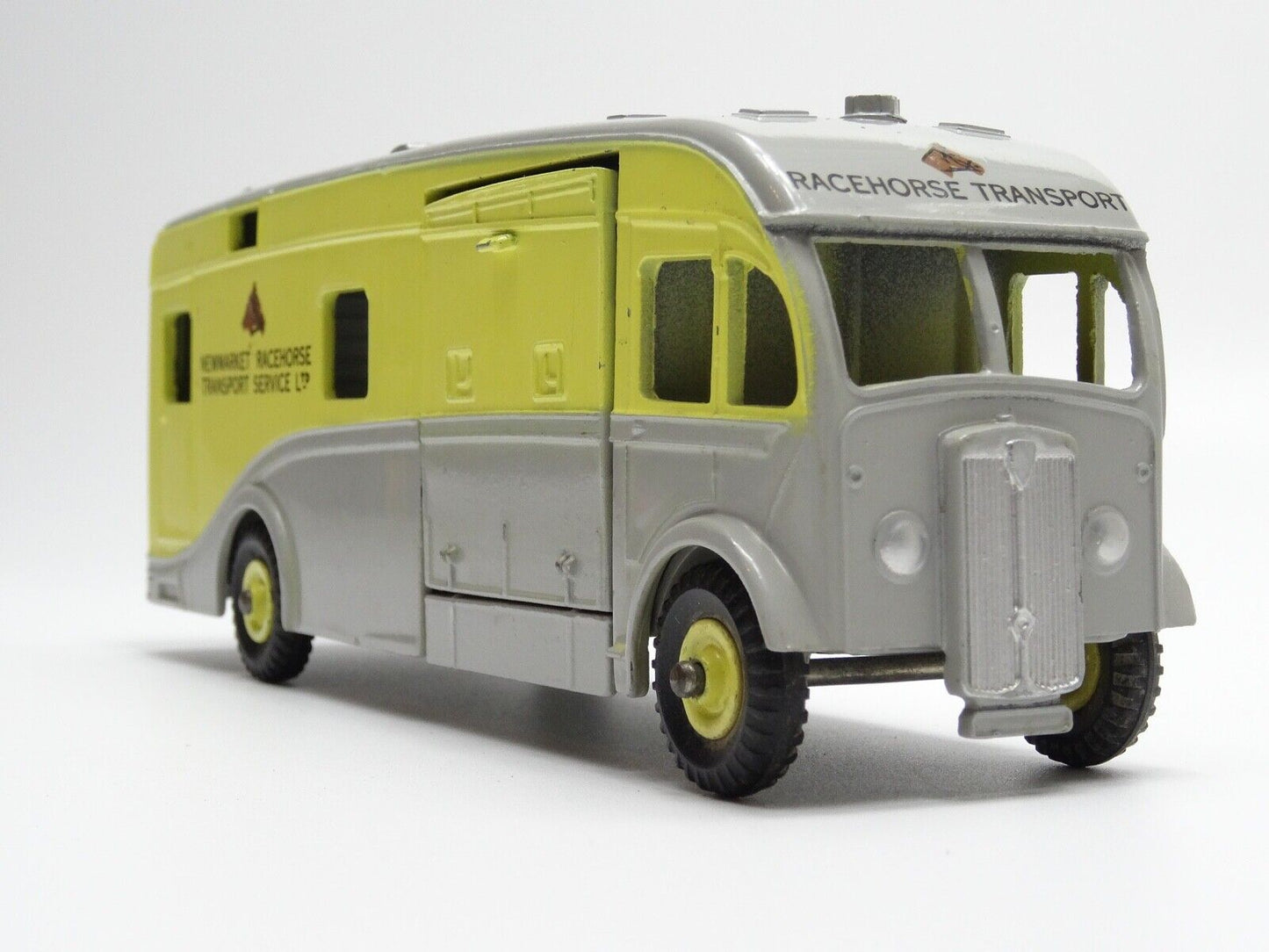 DINKY 979 RACEHORSE TRANSPORT IN EXCELLENT to NR MINT CONDITION