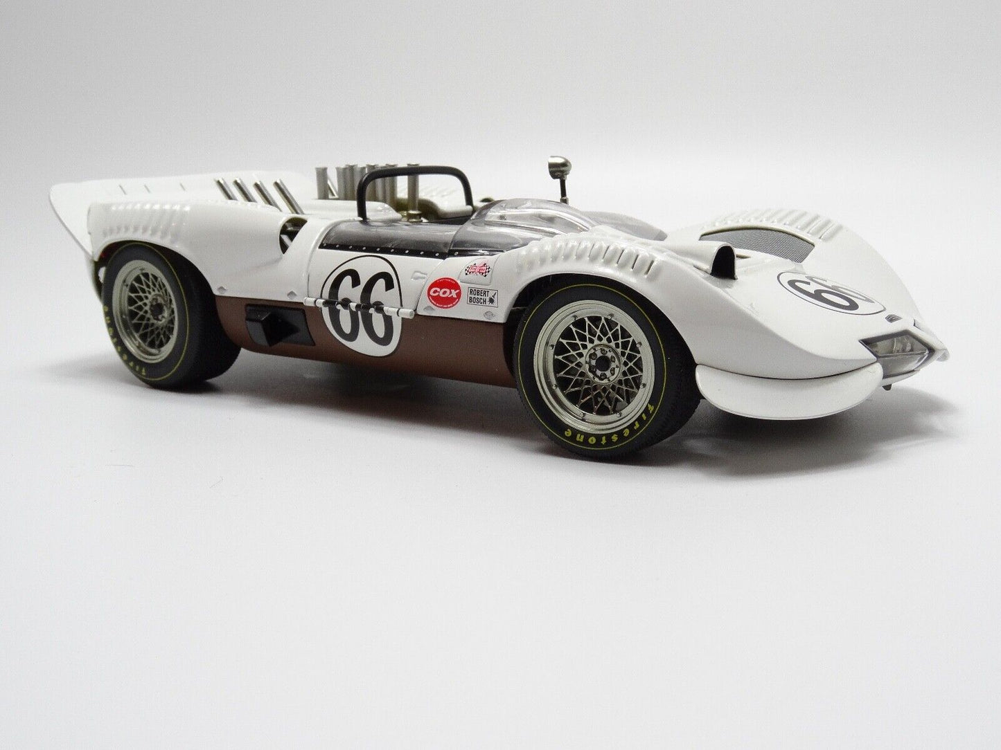 Autoart Millennium 1/18th scale 86596 Chaparral 2 Sport Pacer