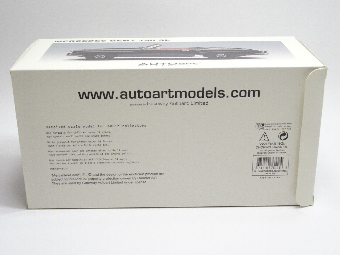 Autoart 1/18th scale 76118 Mercedes Benz 190 SL - Mint in Box