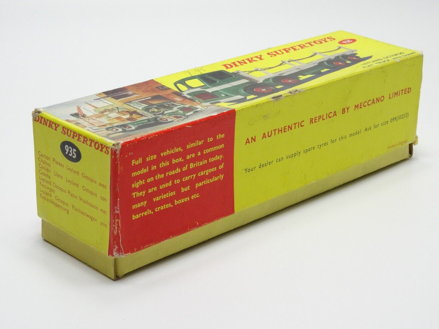DINKY 935 LEYLAND OCTOPUS ORIGINAL FLAT TRUCK with ORIGINAL BOX - VERY RARE