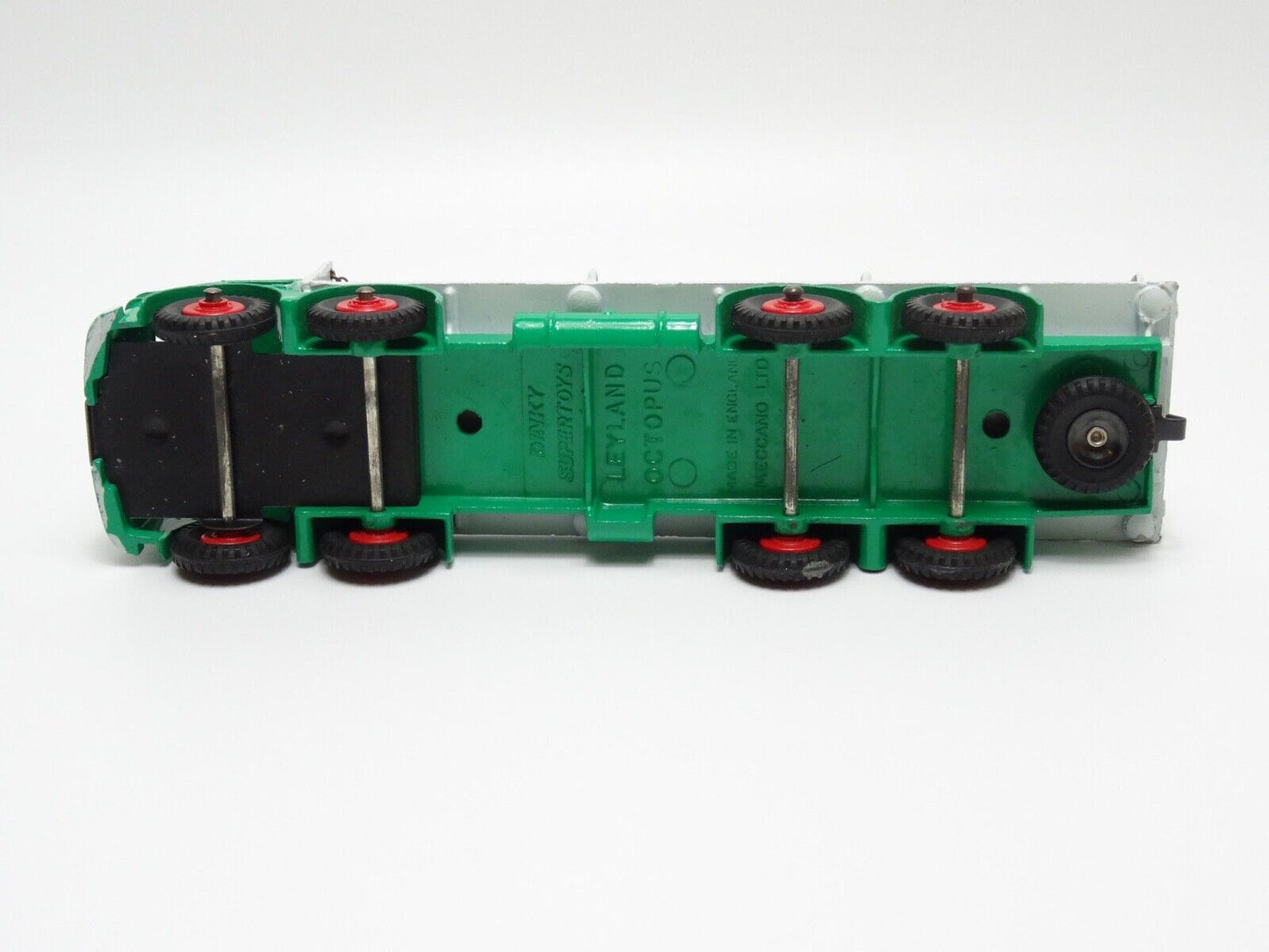 DINKY 935 LEYLAND OCTOPUS ORIGINAL FLAT TRUCK with ORIGINAL BOX - VERY RARE