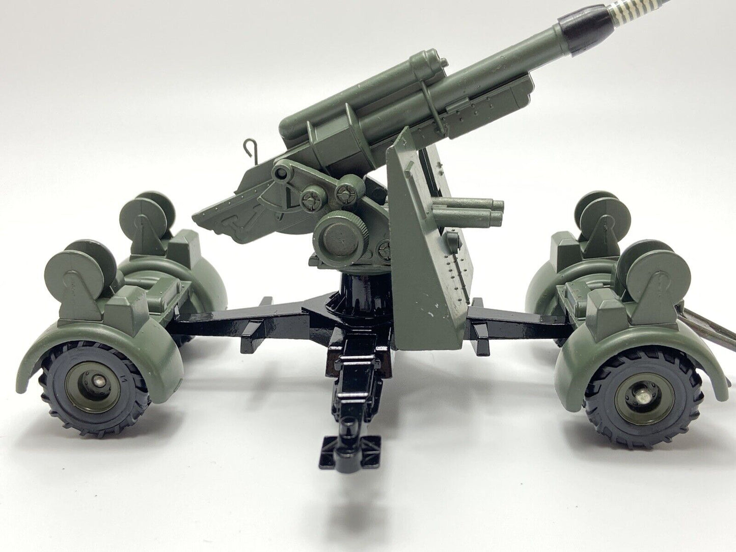 DINKY TOYS 656 88MM GUN - NR MINT IN FAIR BUBBLE PACK