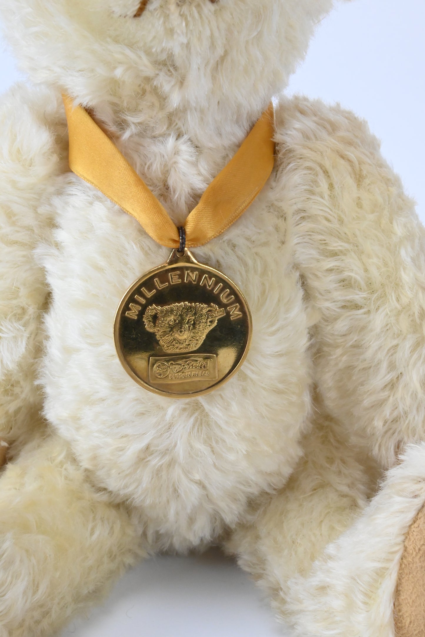 Steiff The Millennium Mohair Teddy Bear No. 654701 with Danbury Mint Medal