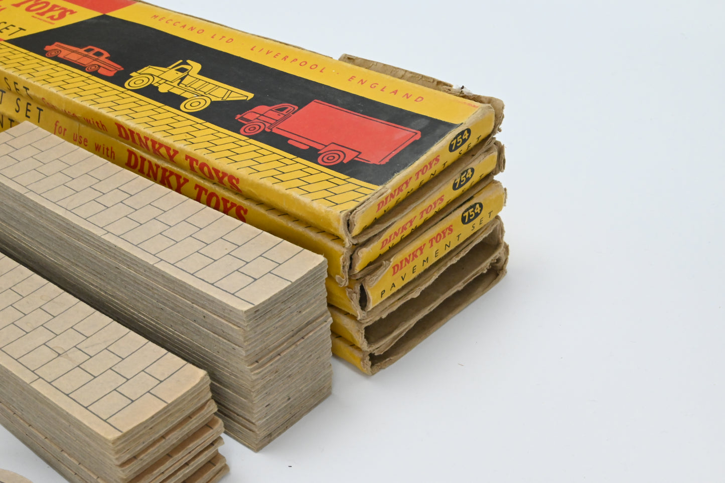 Dinky Pavement Set No.754 * 5 packs with boxes