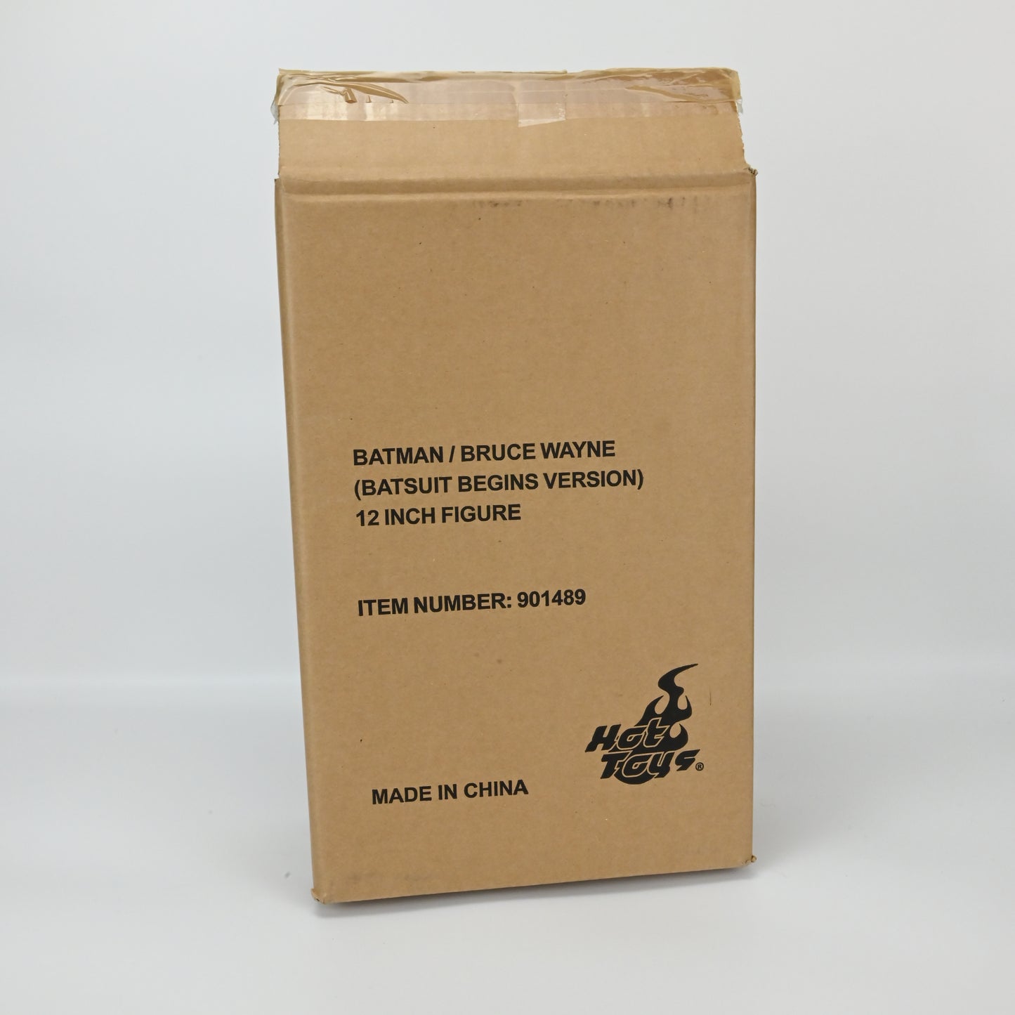 HOT TOYS DC BATMAN BEGINS BATMAN/BRUCE WAYNE