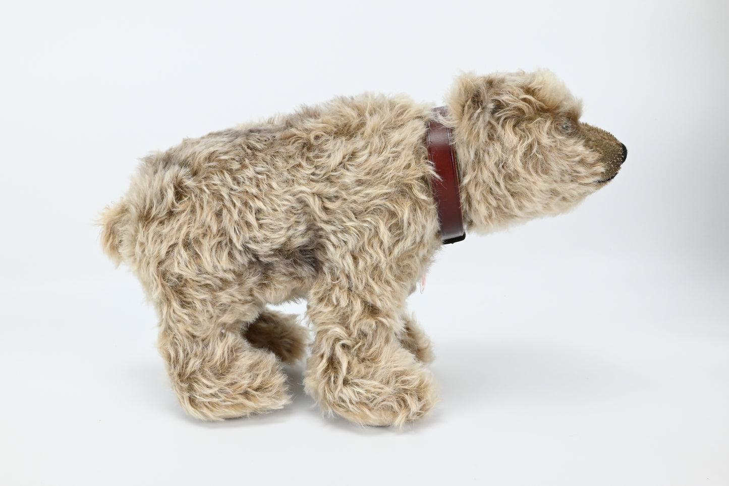 Steiff Yes/No Grizzly Bear - 663925 with Box/COA