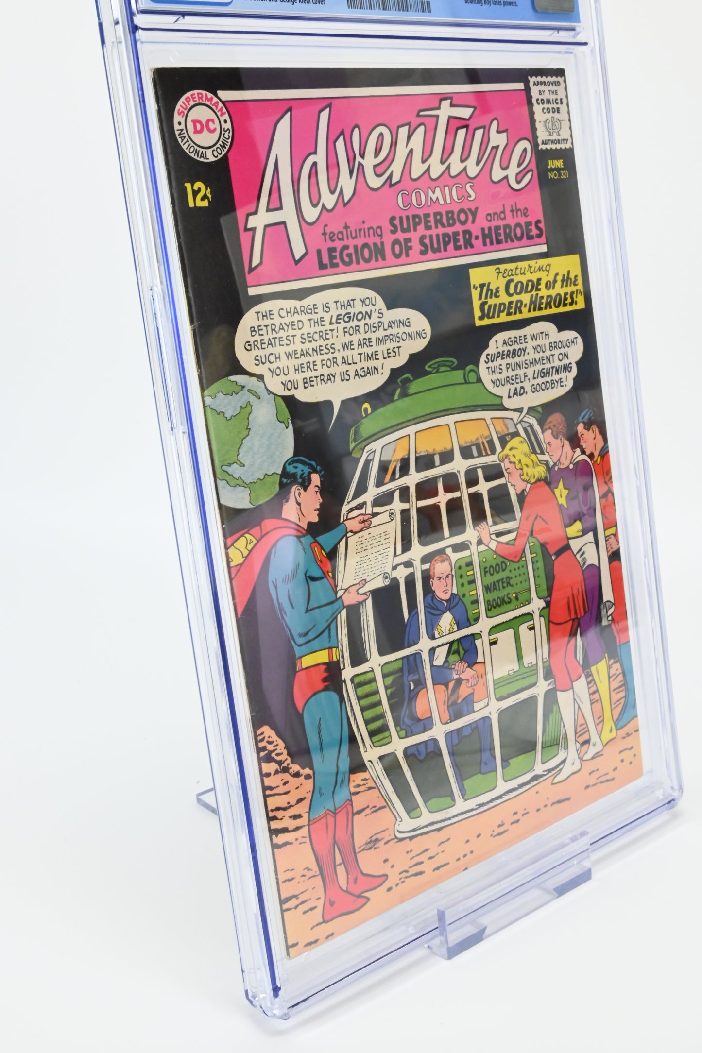 Adventure comics #321 D. C. Comics - CGC 8.5