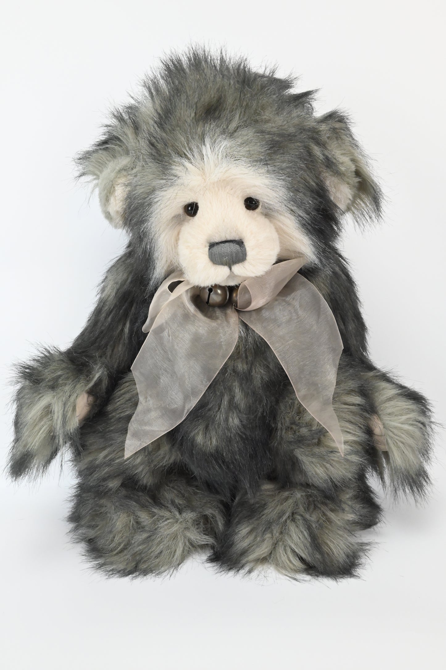 Charlie Bears Dorothy Teddy Bear - CB 604814
