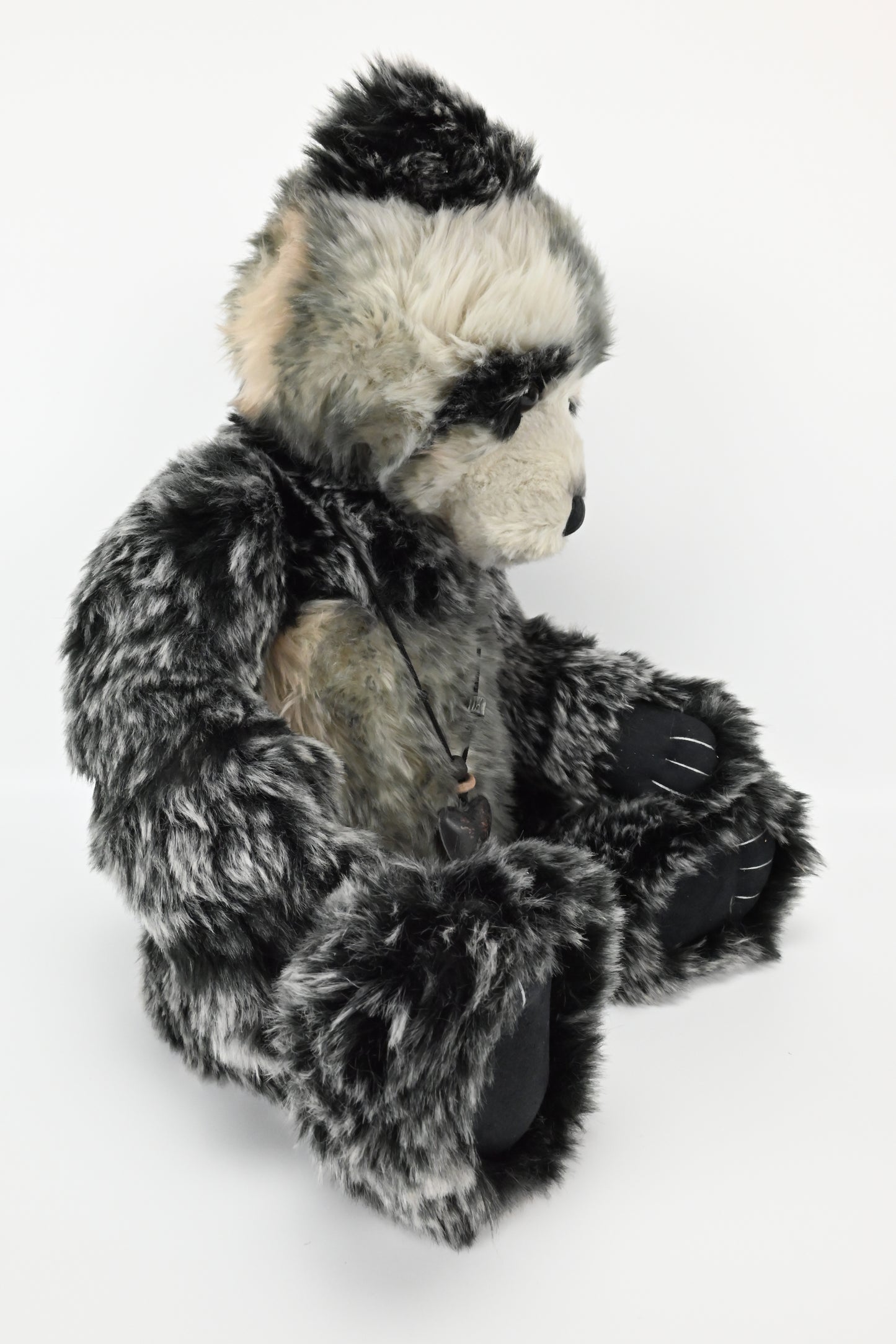 Charlie Bears Larry Panda Bear - CB 124954