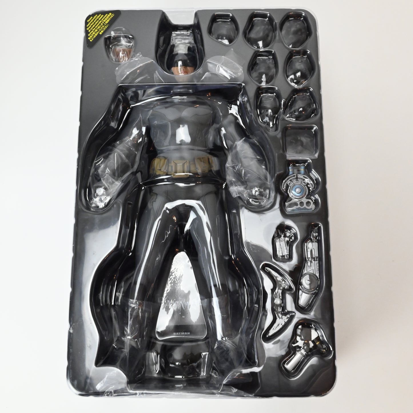 HOT TOYS DC BATMAN ARKHAM CITY BATMAN VGM018 12"
